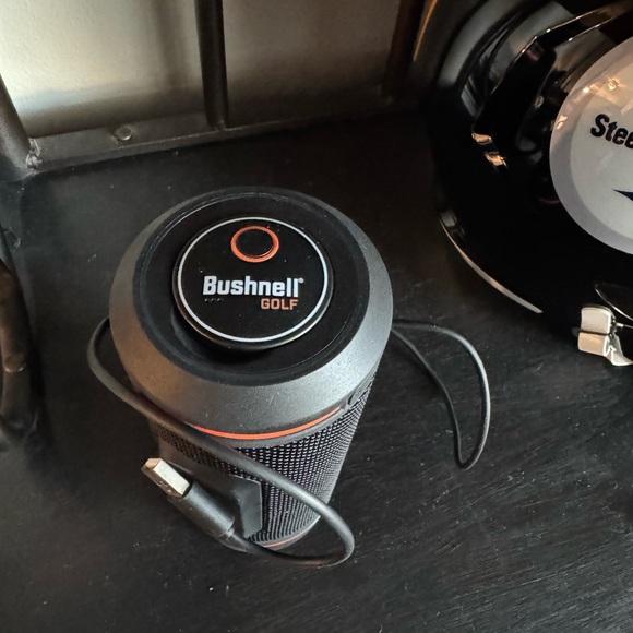 Bushnell Wingman 2 golfing range finder Bluetooth speaker with remote - Picture 5 of 8